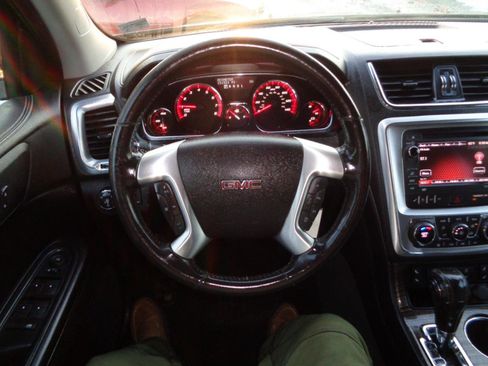 Used 2016 GMC Acadia SLT image 22