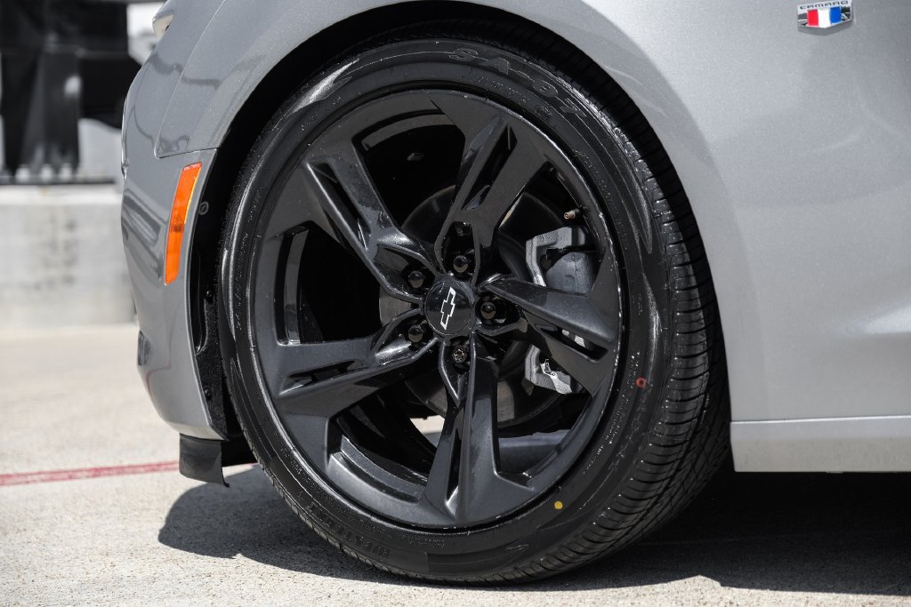 Used 2023 Chevrolet Camaro LT w/ Technology Package RWD image 53