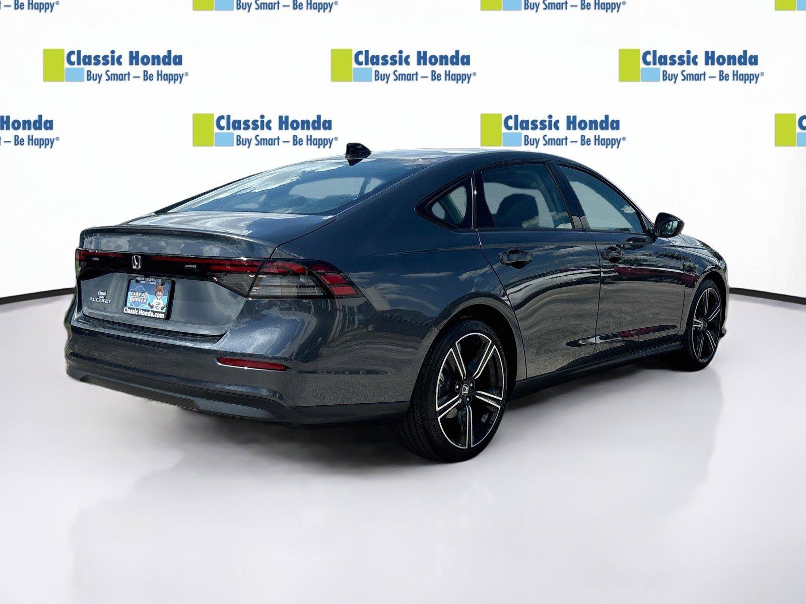 Certified 2026 Honda Accord SE image 8