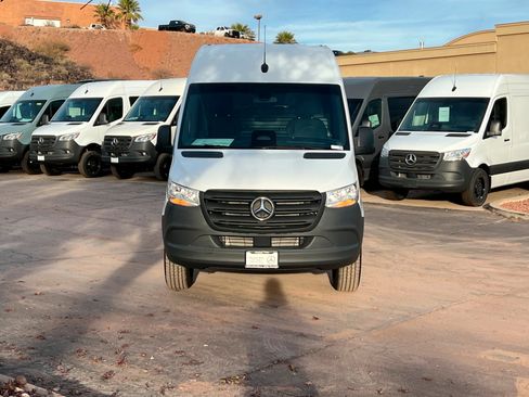 New 2026 Mercedes-Benz Sprinter 2500 image 8