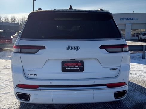 Used 2025 Jeep Grand Cherokee L Summit image 7