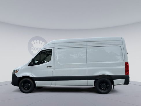 New 2025 Mercedes-Benz Sprinter 2500 image 2