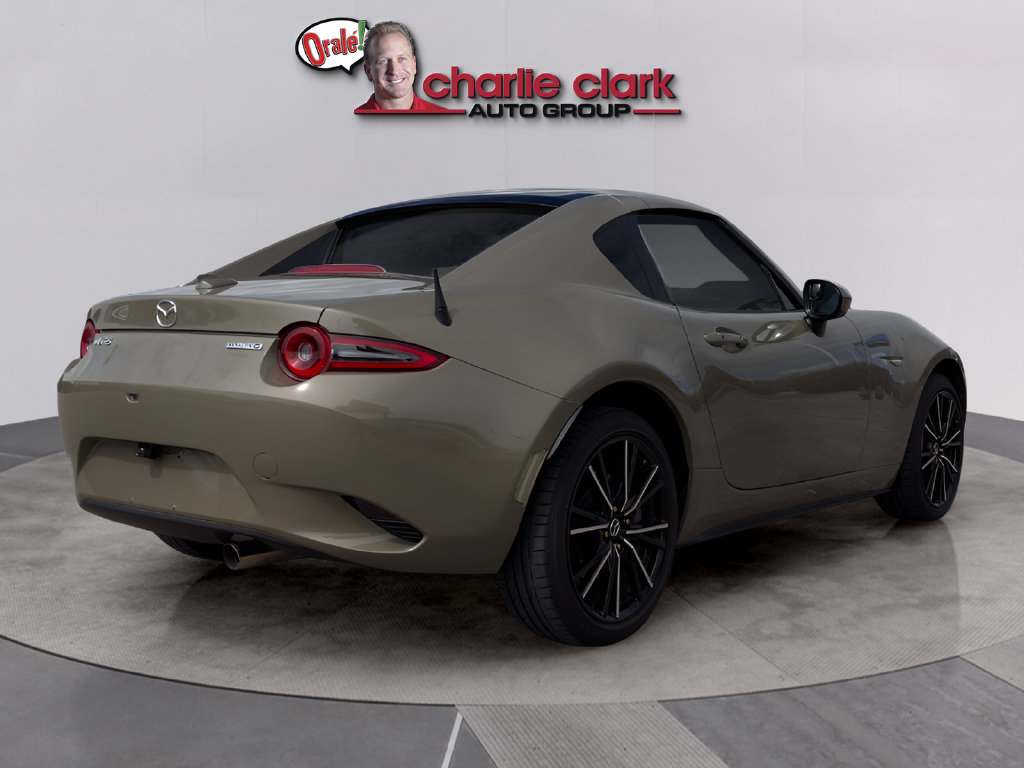Used 2024 MAZDA MX-5 Miata RF Grand Touring RWD image 5