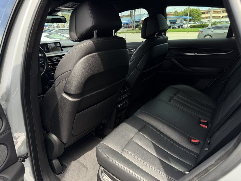 Used 2019 BMW X6 sDrive35i w/ Premium Package RWD image 25