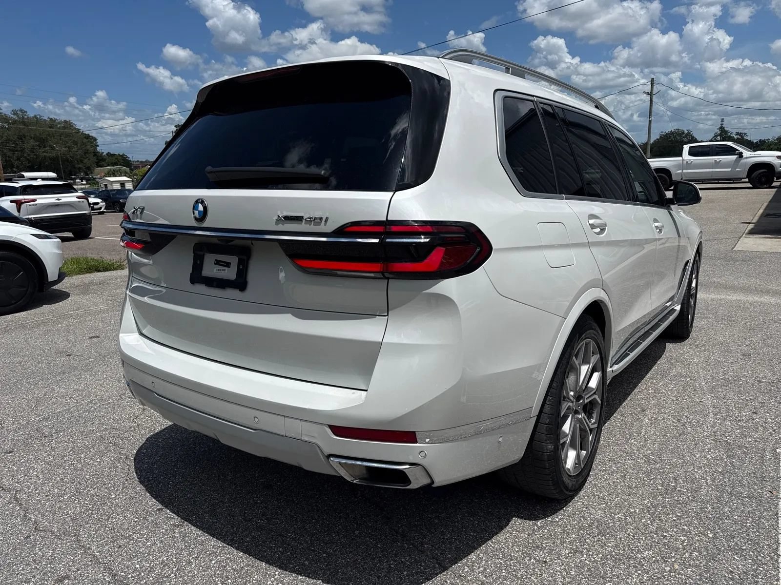 Used 2025 BMW X7 xDrive40i AWD/4WD image 7