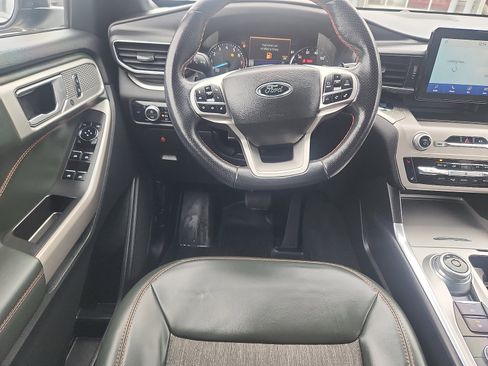 Used 2022 Ford Explorer Timberline w/ Timberline Technology Package image 10