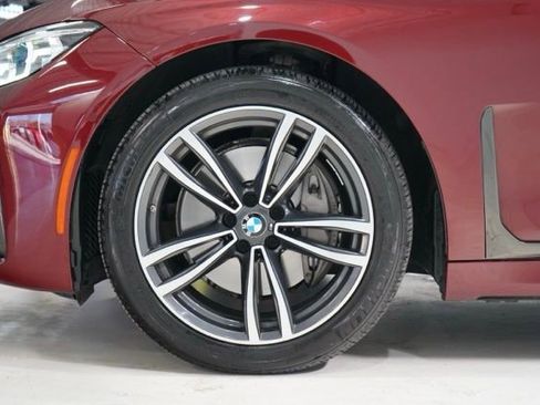 Used 2021 BMW 740i xDrive 740i xDrive w/ M Sport Package image 11