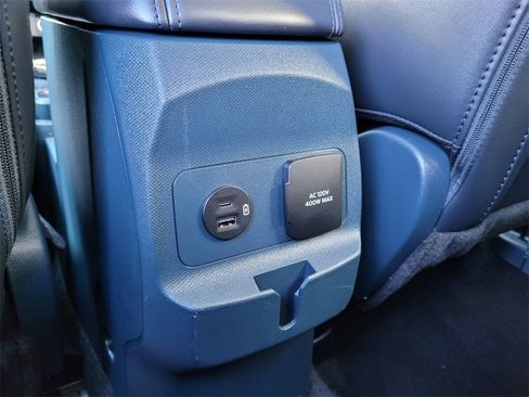 Used 2023 Ford Maverick Tremor image 8