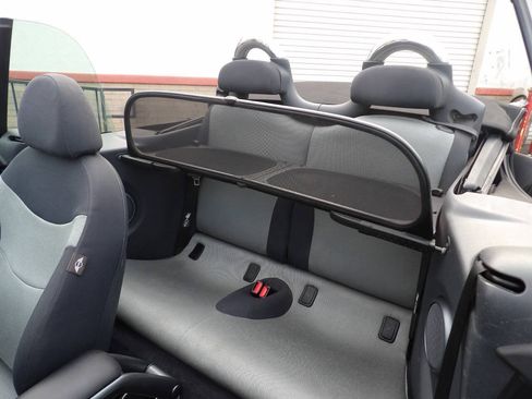 Used 2005 MINI Cooper S FWD image 8