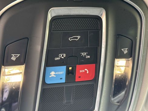 Certified 2023 Jeep Grand Cherokee Laredo w/ Luxury Tech Group I AWD/4WD image 27
