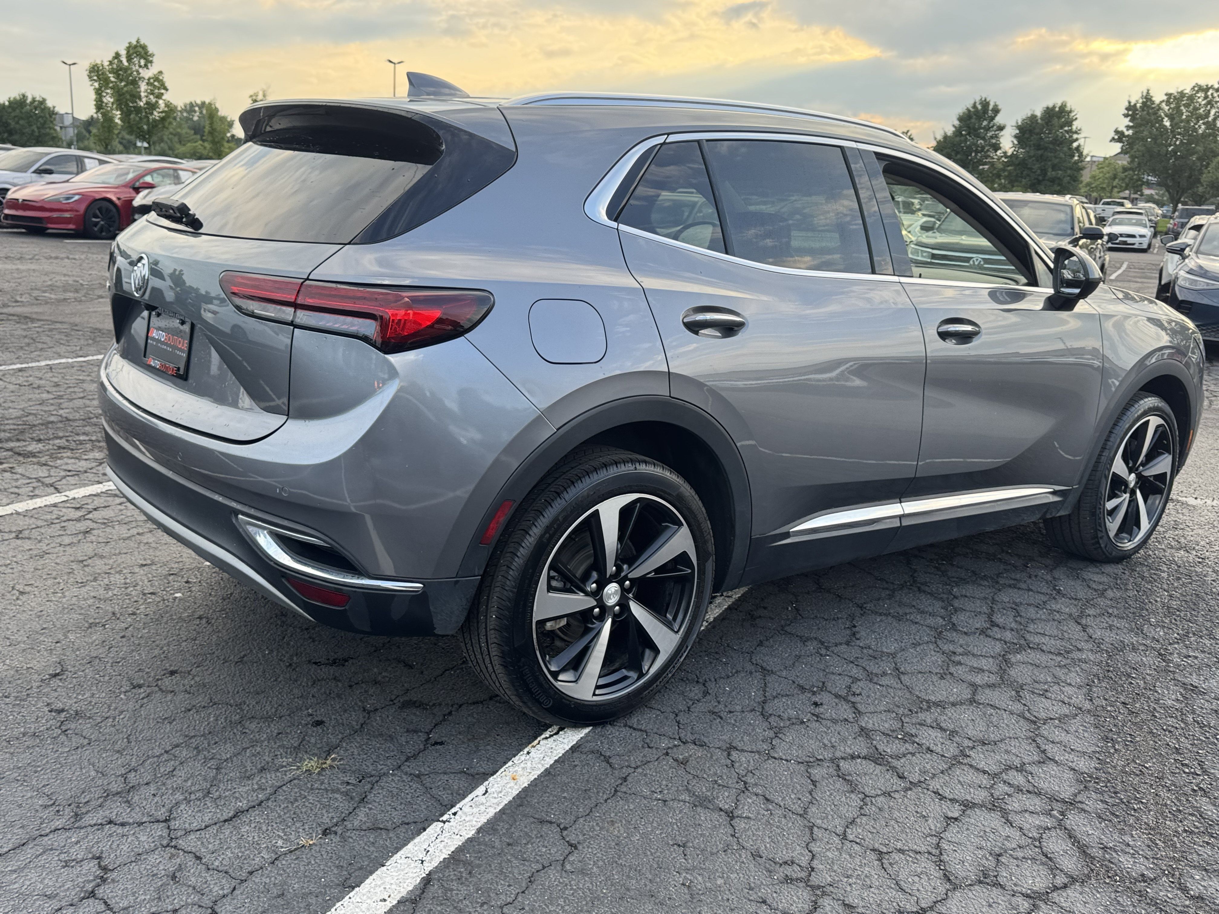Used 2021 Buick Envision Essence w/ Technology Package I AWD/4WD image 11