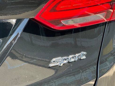 Used 2018 Hyundai Santa Fe Sport FWD image 26