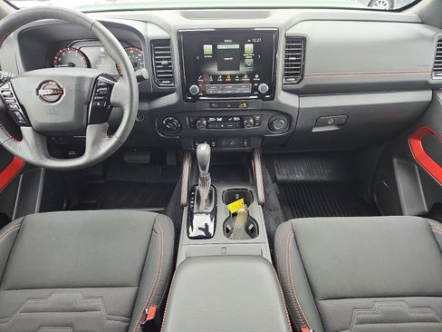 Used 2023 Nissan Frontier PRO-4X w/ Pro Convenience Package image 9