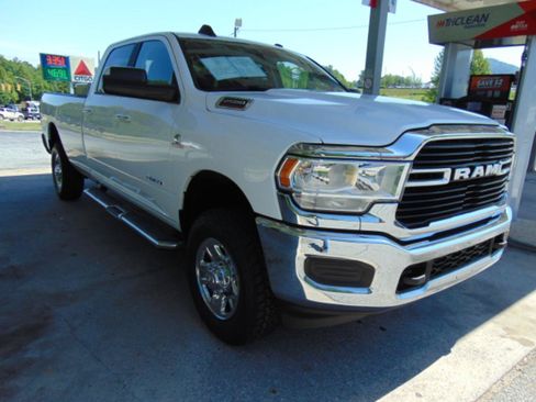 Used 2019 RAM 2500 Big Horn AWD/4WD image 14