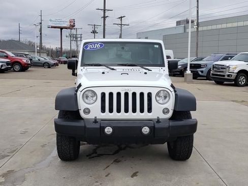 Used 2016 Jeep Wrangler Unlimited Sport w/ Quick Order Package 24S image 3