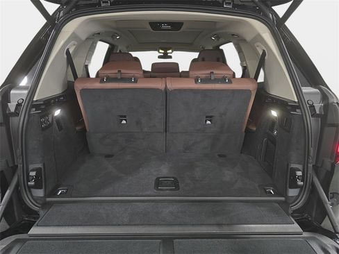Used 2019 BMW X7 xDrive40i w/ Premium Package image 29