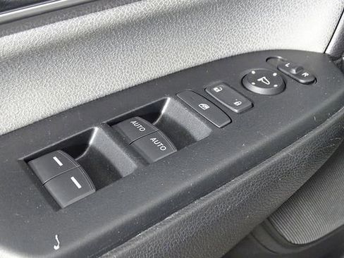 Used 2021 Honda CR-V EX image 17