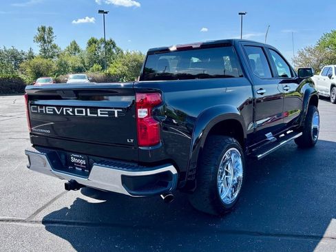 Used 2021 Chevrolet Silverado 1500 LT AWD/4WD image 6