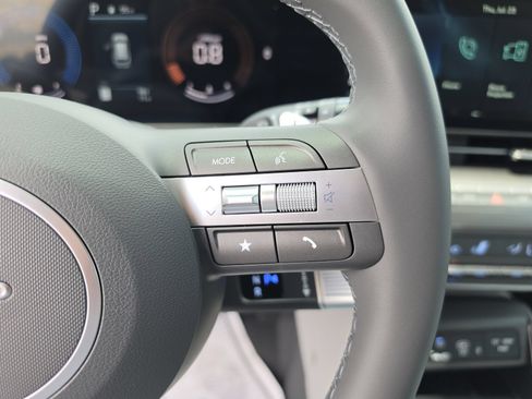 New 2026 Hyundai Kona SEL Premium FWD image 32