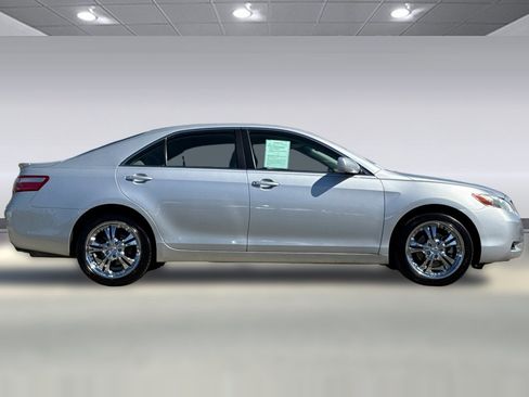 Used 2007 Toyota Camry CE image 2