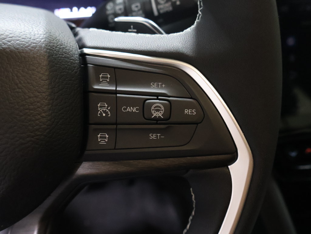 New 2027 Jeep Grand Cherokee Limited AWD/4WD image 24
