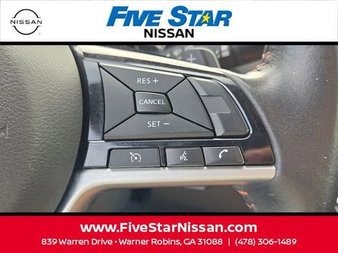 Used 2024 Nissan Altima 2.5 SR FWD image 25