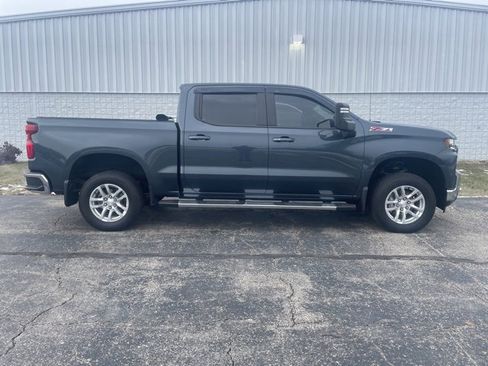 Used 2021 Chevrolet Silverado 1500 LT image 16