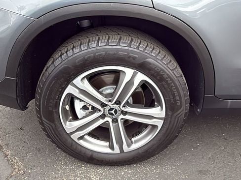 Used 2021 Mercedes-Benz GLC 300 image 29