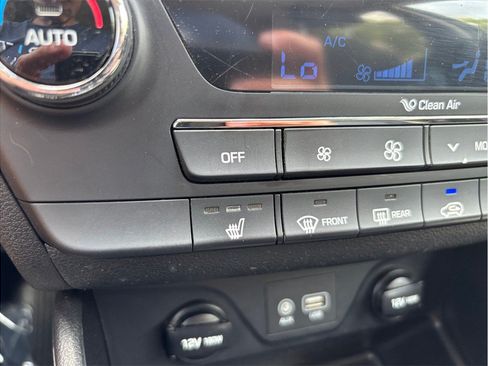 Used 2018 Hyundai Tucson Value FWD image 28