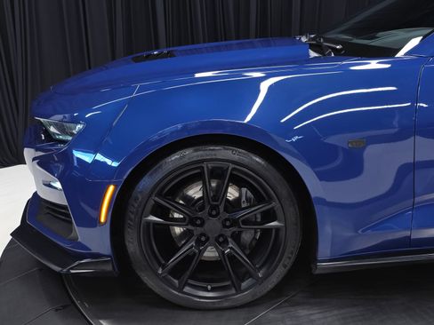 Used 2021 Chevrolet Camaro SS RWD image 38