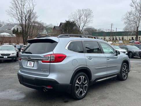 Certified 2023 Subaru Ascent Limited w/ Technology Package image 5