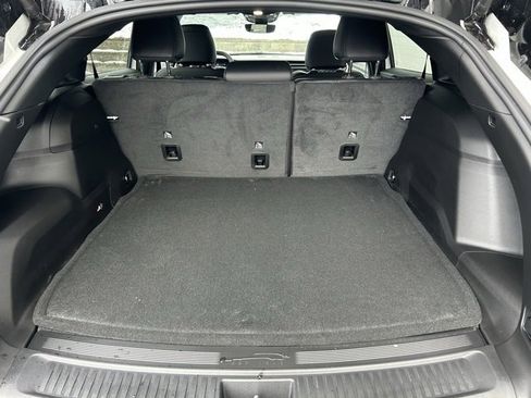 Used 2025 Jeep Wagoneer S Limited image 11