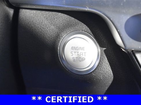 Certified 2022 Kia Telluride LX image 25