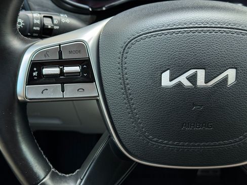 Used 2022 Kia Telluride SX w/ SX Prestige Package AWD/4WD image 21