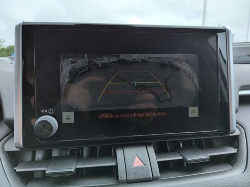Certified 2023 Toyota RAV4 XLE AWD/4WD image 20