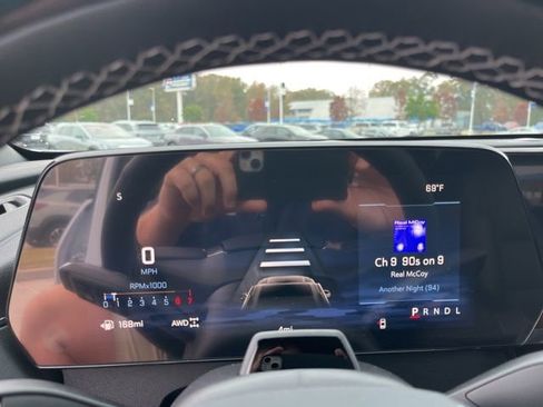 New 2026 Chevrolet Traverse Z71 w/ Enhanced Driving Package image 26