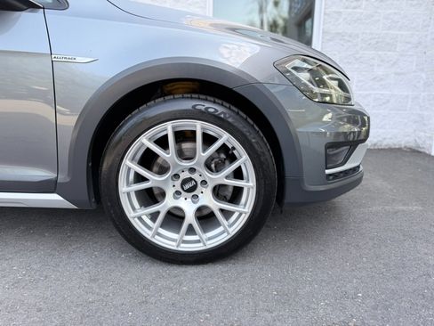 Used 2018 Volkswagen Golf Alltrack S AWD/4WD image 36