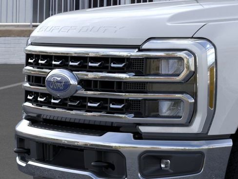 Used 2026 Ford F350 Lariat AWD/4WD image 17