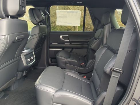 New 2026 Ford Expedition Platinum w/ Stealth Appearance Package image 12