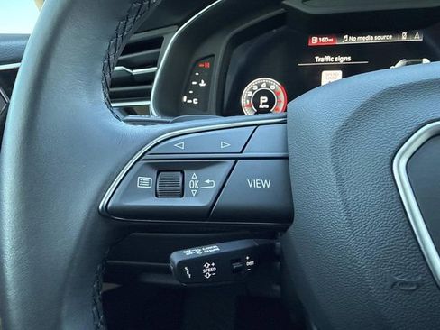 Used 2023 Audi Q7 3.0T Prestige image 16