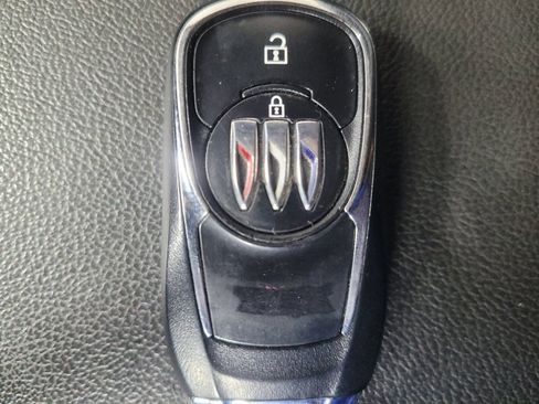 Used 2024 Buick Encore GX Preferred FWD image 32