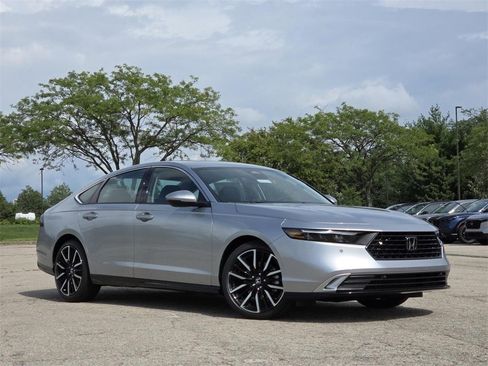 New 2025 Honda Accord Touring image 2