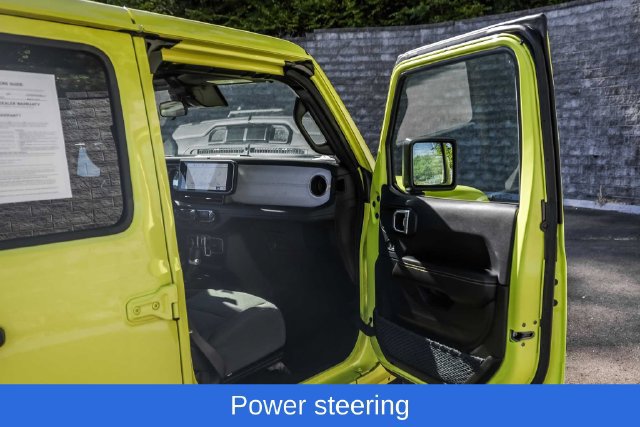 Used 2024 Jeep Wrangler Unlimited Sahara AWD/4WD image 18