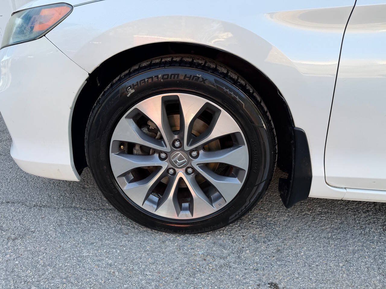 Used 2013 Honda Accord EX-L image 34