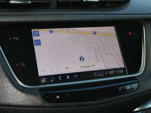 Used 2025 Cadillac XT5 Premium Luxury image 31