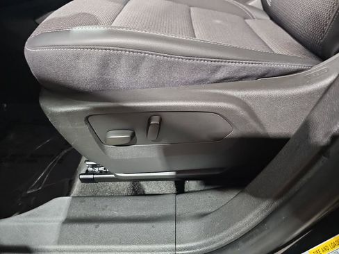 Certified 2023 Buick Envision Preferred w/ Sport Touring Package image 34