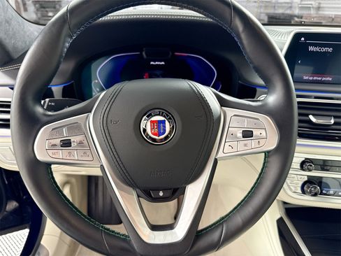 Used 2022 BMW ALPINA B7 xDrive image 10