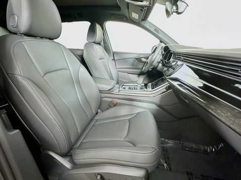 New 2025 Audi Q7 Premium Plus image 8
