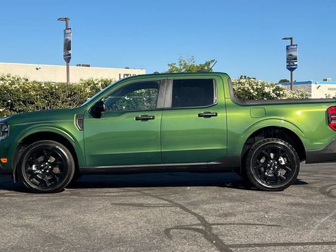 Certified 2025 Ford Maverick XLT w/ Black Appearance Package AWD/4WD image 5