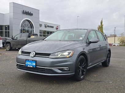 Used 2018 Volkswagen Golf SE